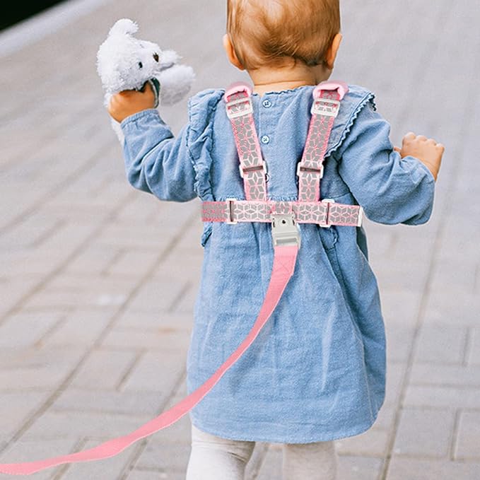Accmor Toddler Harness Leash, Reflective Kids Leashes with Anti Lost Wrist Link, 3 in 1 Child Harnesses with Key Lock Design for Girls, Baby Walking Wristband Rope Protection Belt Tether.