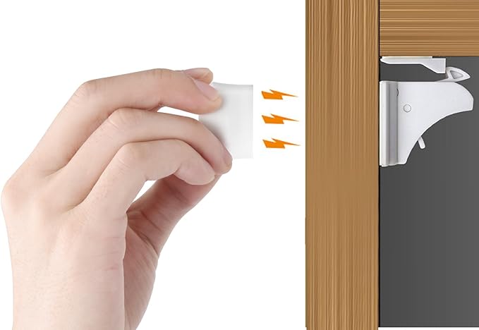 Vmaisi Adhesive Magnetic Locks for Cabinets & Drawers (40 Locks and 4 Keys)