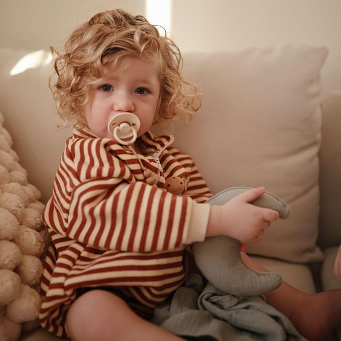 FRIGG Natural Rubber Baby Pacifier 4-Pack Crystal Sparkle | Made in Denmark | BPA-Free (0-6 Months)