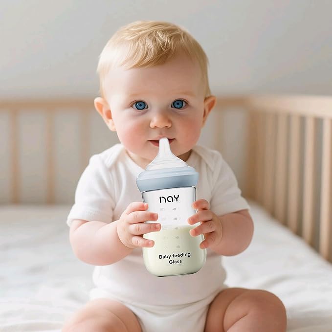 Natural Glass Baby Bottle for Breastfeeding Babies, 8oz Anti-Colic Baby Bottle with Natural Response Nipple(M), Clear, Wide Neck, 4 Pack, 3 Months+