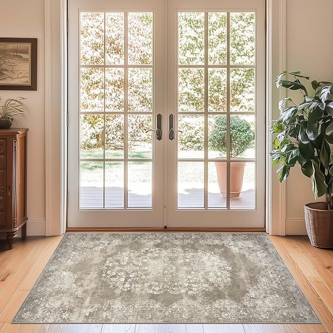 jinchan Washable Area Rug 3x5 Entryway - Soft Distressed Vintage Floral Indoor Bedroom Rug Faux Wool Low Pile Small Oriental Accent Carpet for Kitchen,Entrance,Bedside,Dining Room(Brown,3'x5')