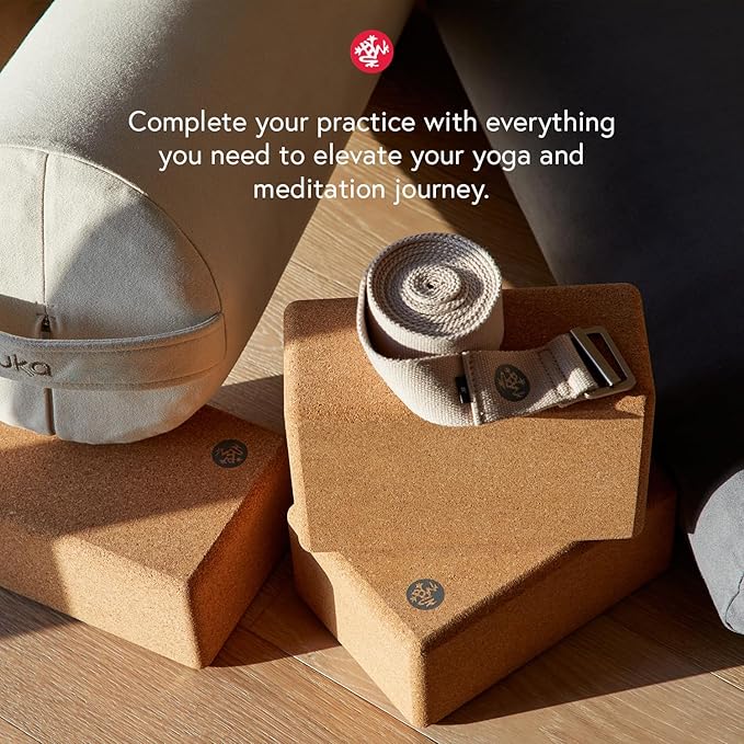 Manduka PROlite Yoga Mat 71" - 4.7mm | Lifetime Durability | Hygienic Construction | Teacher Approved | 71 x 24 inches