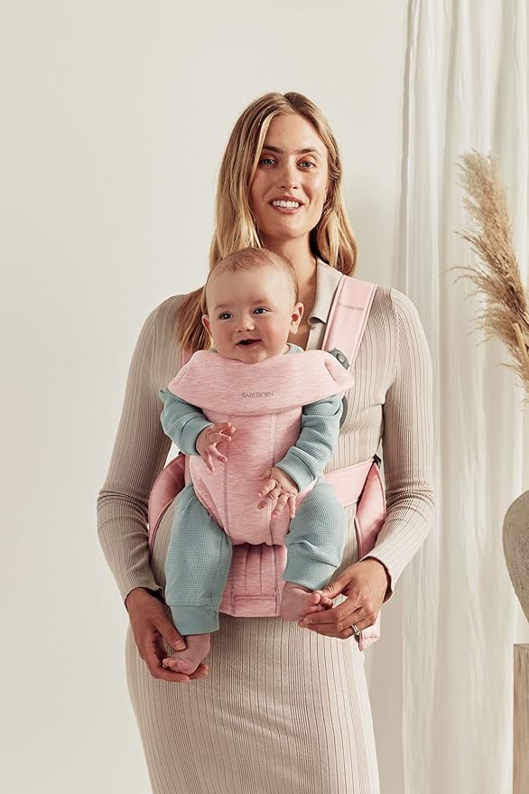 BabyBjörn Baby Carrier Mini, Light Pink, 3D Jersey | Infant Carrier (7-25 lbs), Ergonomic, Easy-to-Use