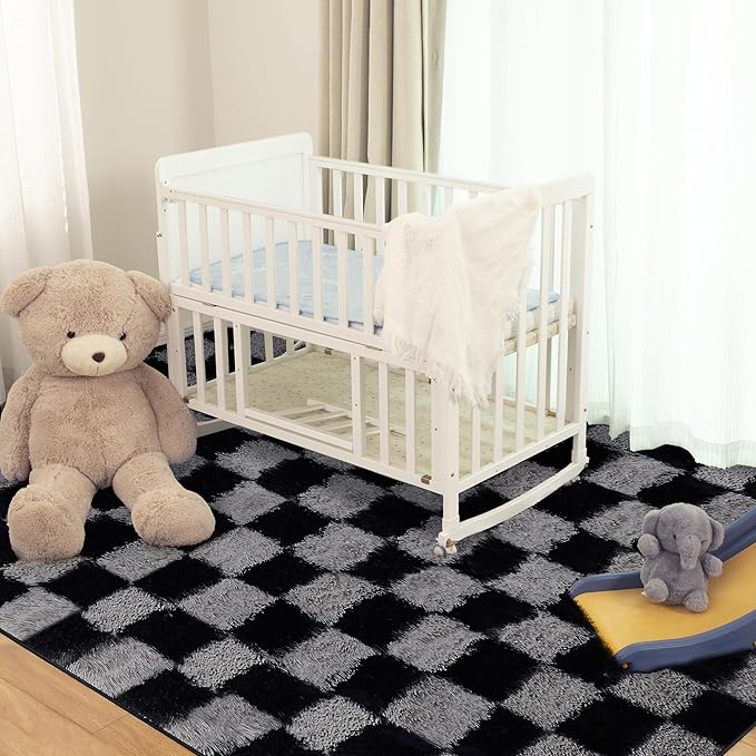 Super Soft Rug for Bedroom, 5x7 Ft Grey and Black Area Rug Classic Checkered Shaggy Rug Anti-Skid High Pile Soft Fluffy Fuzzy Carpet for Living Room Bedroom Kids Room Nursery, Dorm Home Decor