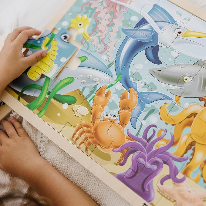 Melissa & Doug Under The Sea Ocean Animals Wooden Jigsaw Puzzle with Storage Tray (24 pcs)