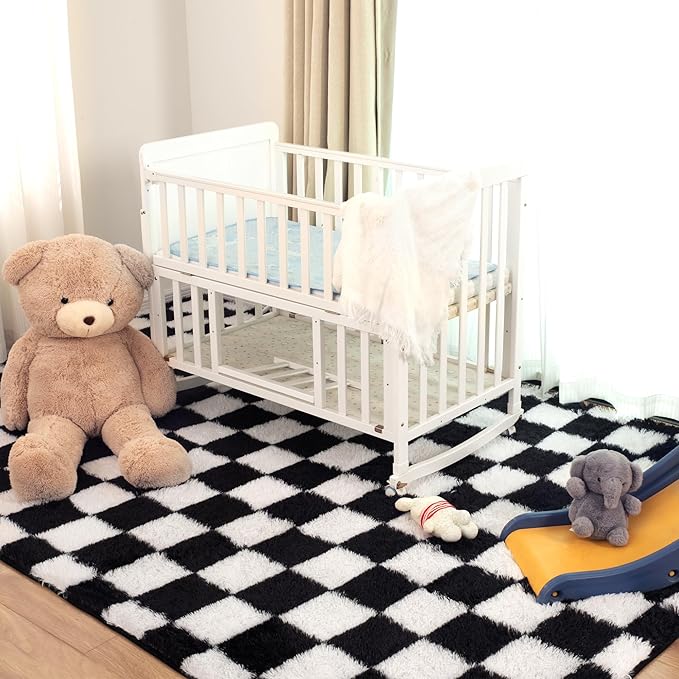 Super Soft Rug for Bedroom, 6x9 Ft Black and White Area Rug Classic Checkered Shaggy Anti-Skid High Pile Soft Fluffy Rug Fuzzy Carpet for Living Room Bedroom Kids Room Nursery, Dorm Home Decor