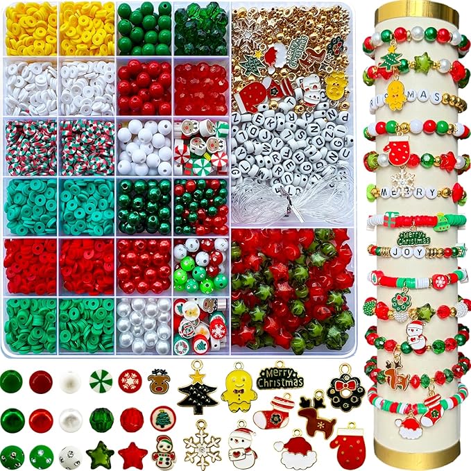 3140PCS Christmas Bracelet Making Kit, Christmas Beads Charms for Bracelets Jewelry Making Red Green Xmas Clay Acrylic Crystal Star Round Beads Letter Spacer Beads for Necklace Making DIY Crafts