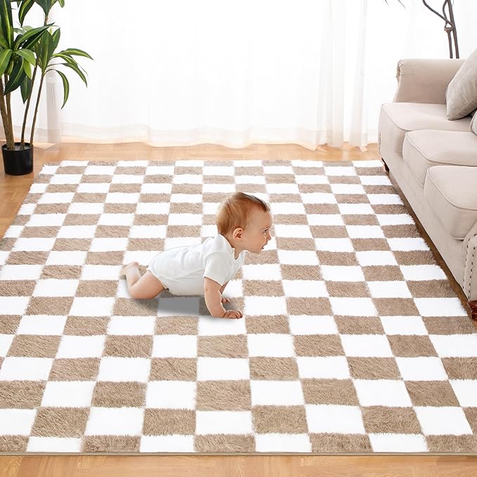 Super Soft Rug for Bedroom, 4x6 Ft Beige and White Area Rug Classic Checkered Shaggy Anti-Skid High Pile Soft Fluffy Rug Fuzzy Carpet for Living Room Bedroom Kids Room Nursery, Dorm Home Decor