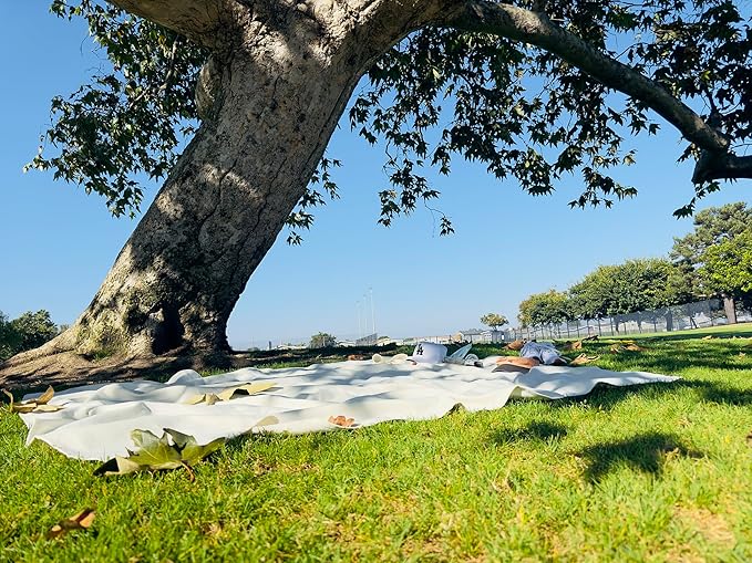 4’9” x 6’3” White Lightweight Water-Resistant Canvas Mat – Picnic, Outdoor, Beach, Park, Camping, Toy Mat